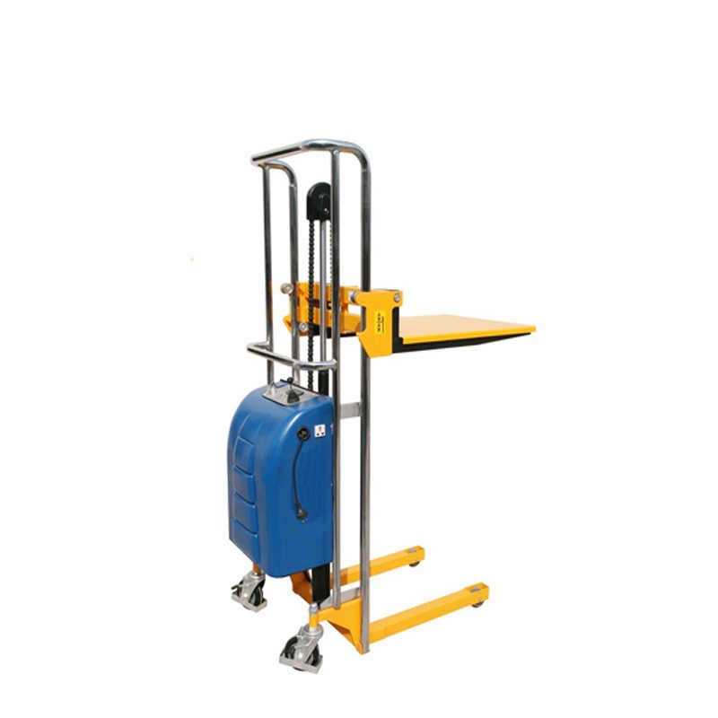semi-platform-electric-stacker
